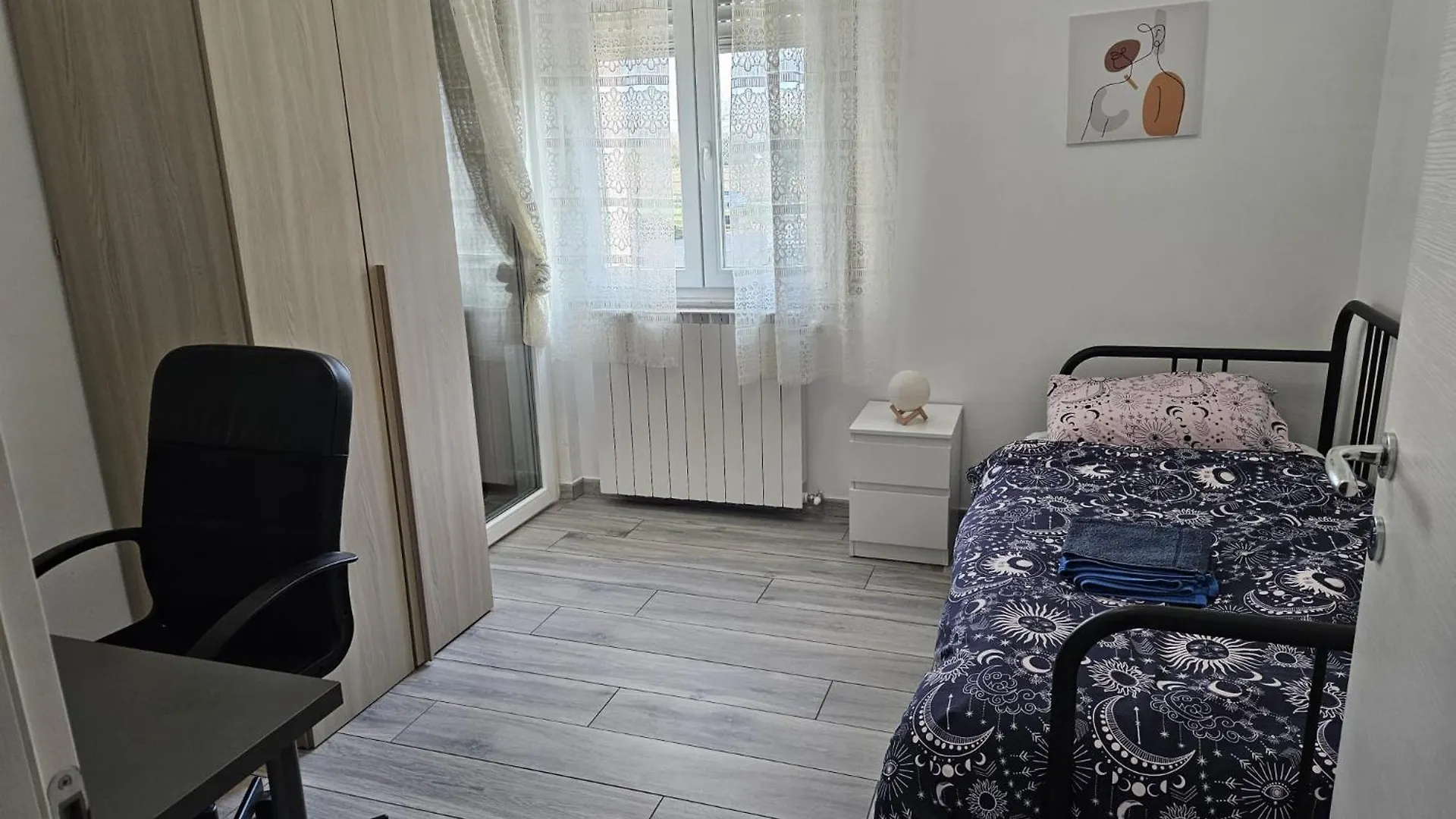 Emanuele Home Rho